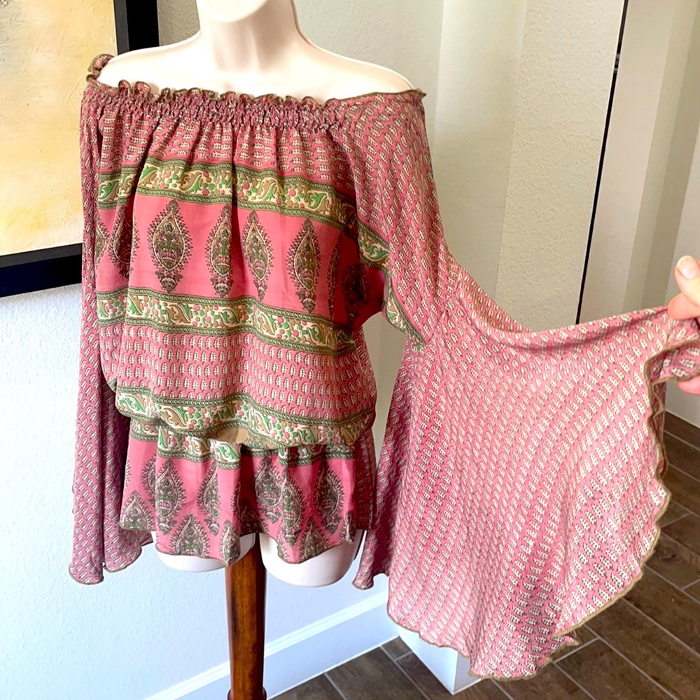 100% SILK! EXTREMELY BEAUTIFUL BLOUSE BY PATHS OF THE SPIRIT! Sz Medium..